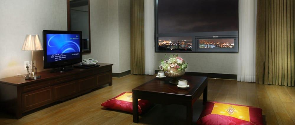 Interburgo Hotel Wonju Exterior foto